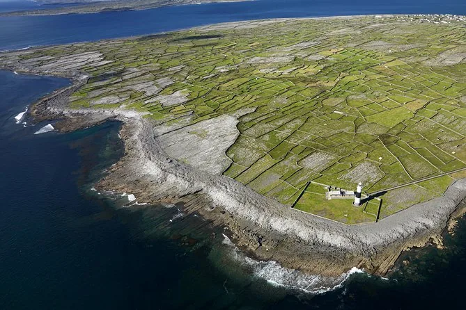 Aran Islands & Cliffs of Moher: Tagestour ab Galway